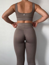 Load image into Gallery viewer, TAUPE RIBBED LEGGINGS