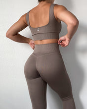 Load image into Gallery viewer, TAUPE RIBBED LEGGINGS
